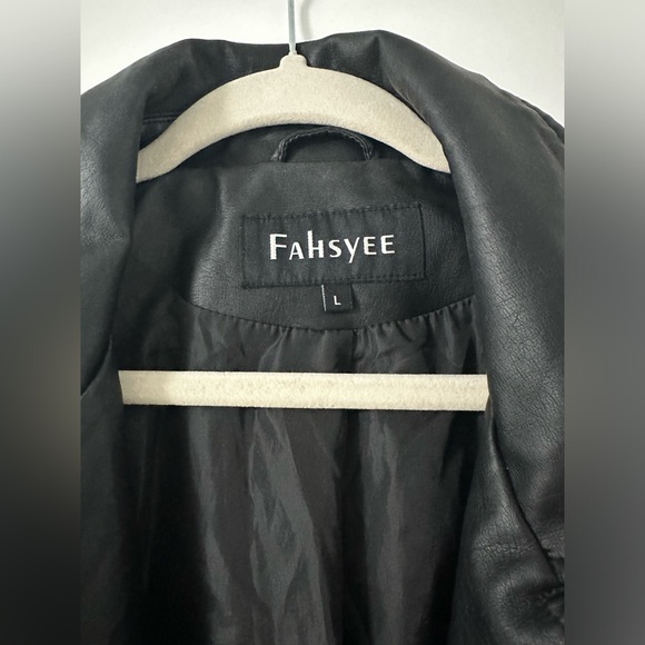 Faux leather jacket - Picture 3 of 4